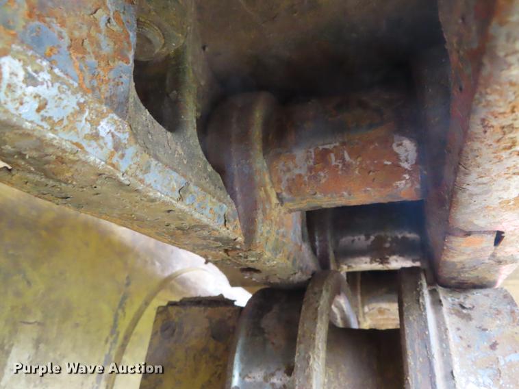 image for item DE3466 2011 Caterpillar D7E dozer