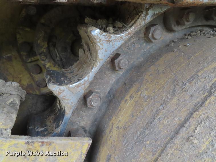 image for item DE3466 2011 Caterpillar D7E dozer