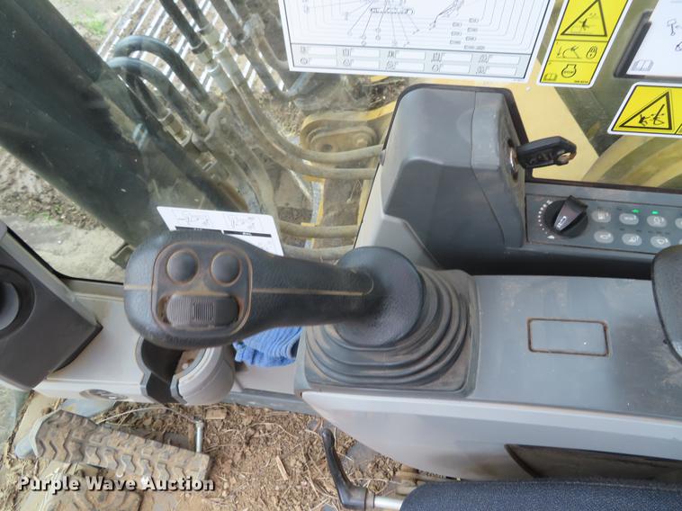 image for item DE3467 2014 Caterpillar 329E L excavator