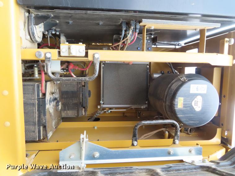 image for item DE3467 2014 Caterpillar 329E L excavator