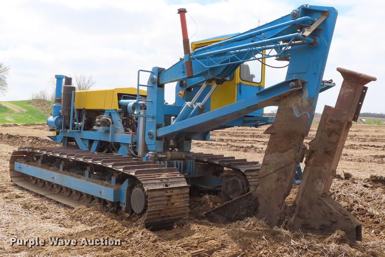 image for item DE3490 Barth TL75 tile plow