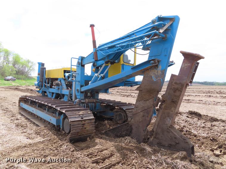 image for item DE3490 Barth TL75 tile plow