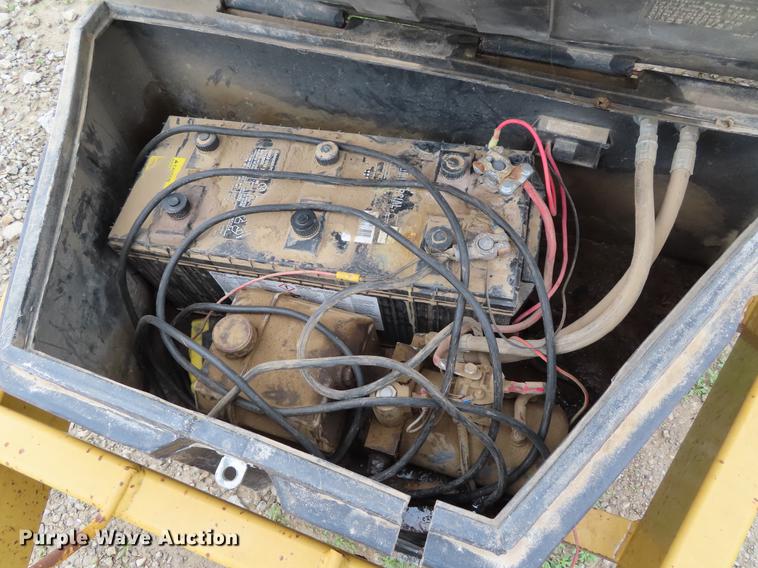 image for item DE3491 Chamberlain tile trailer