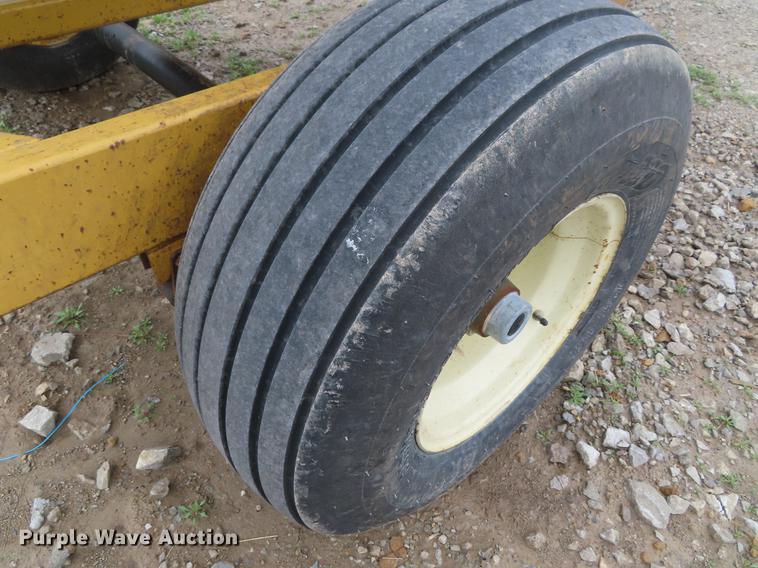 image for item DE3491 Chamberlain tile trailer