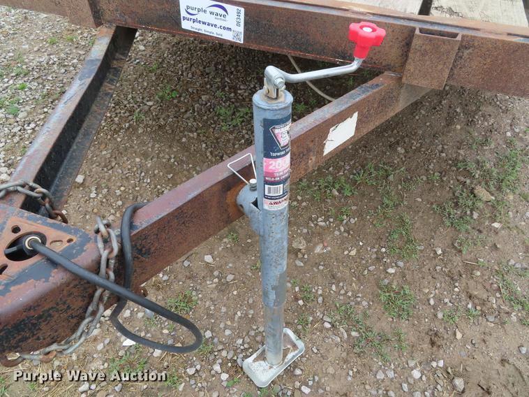 image for item DE3492 1987 HMI utility trailer