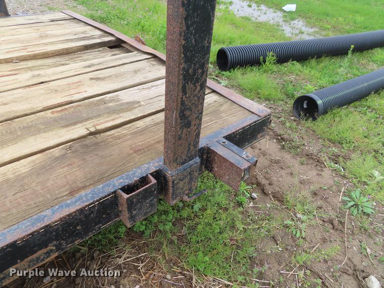 image for item DE3492 1987 HMI utility trailer