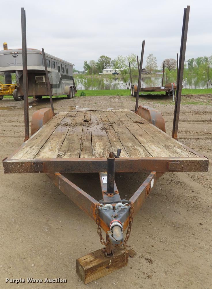 image for item DE3494 1992 FFC utility trailer