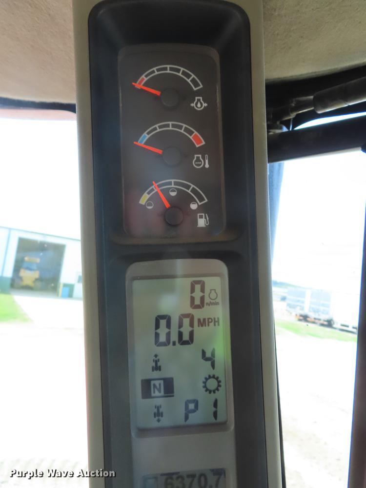 image for item DE3504 2006 Case IH STX480 Quadtrac 4WD tractor