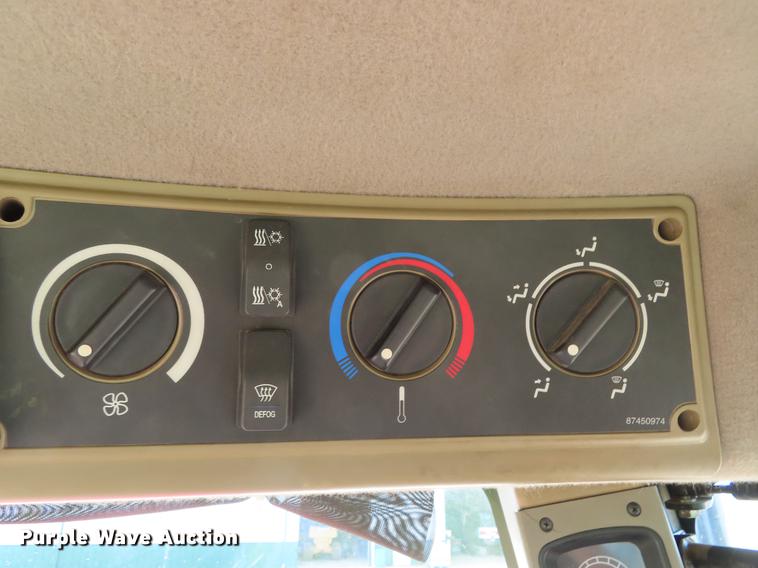 image for item DE3504 2006 Case IH STX480 Quadtrac 4WD tractor