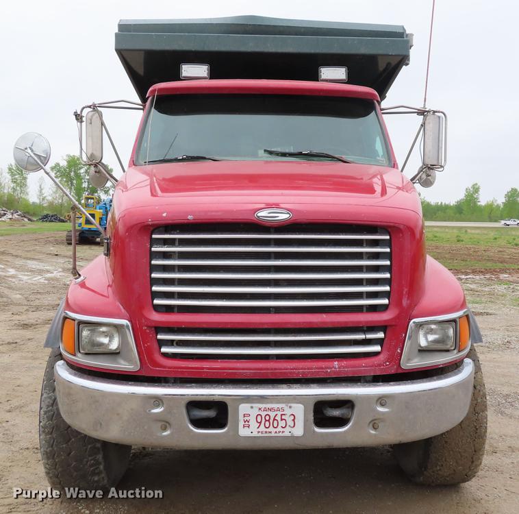 image for item DF7828 1999 Sterling A-Line dump truck