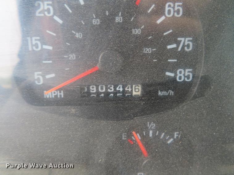 image for item DF7828 1999 Sterling A-Line dump truck