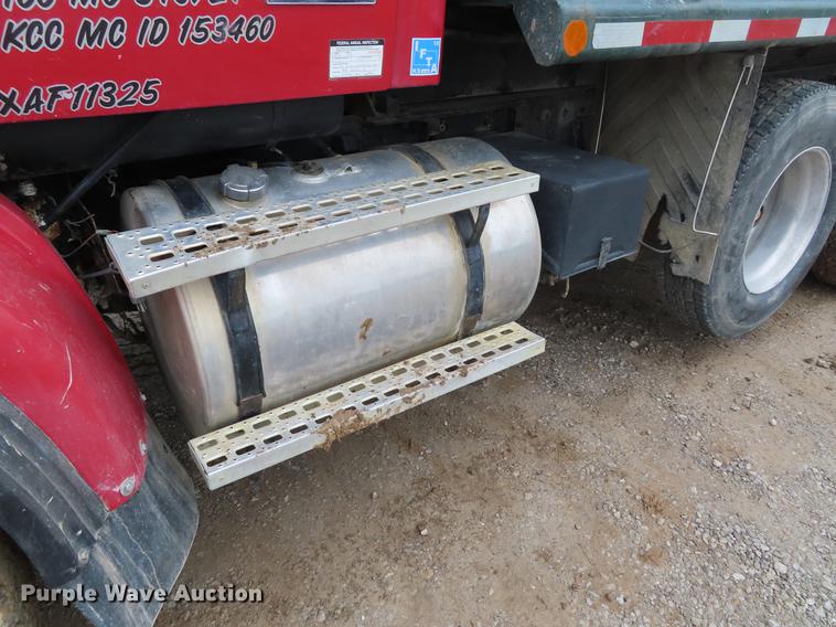 image for item DF7828 1999 Sterling A-Line dump truck