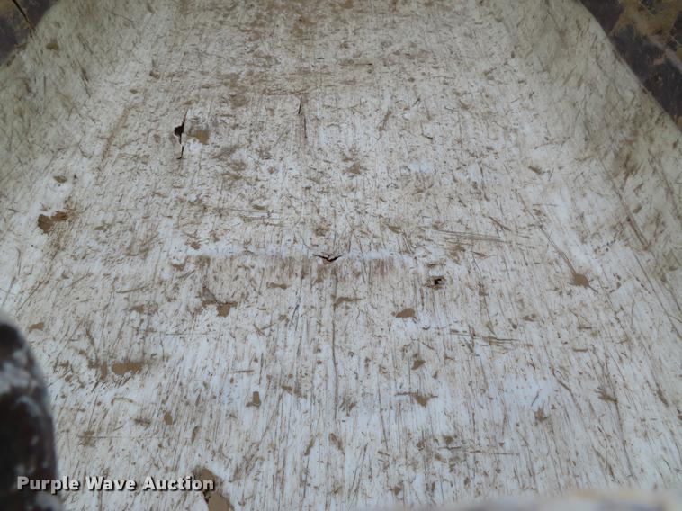 image for item DF7828 1999 Sterling A-Line dump truck