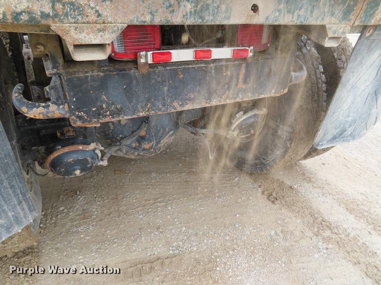image for item DF7828 1999 Sterling A-Line dump truck