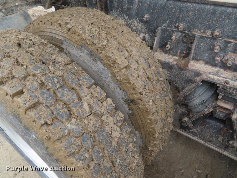 image for item DF7828 1999 Sterling A-Line dump truck