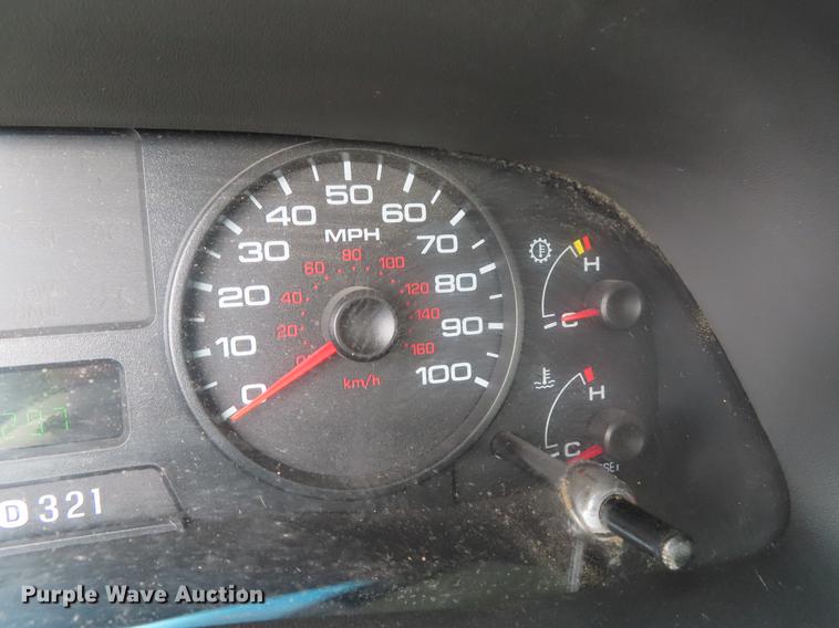 image for item DF7829 2007 Ford F550 utility truck with crane