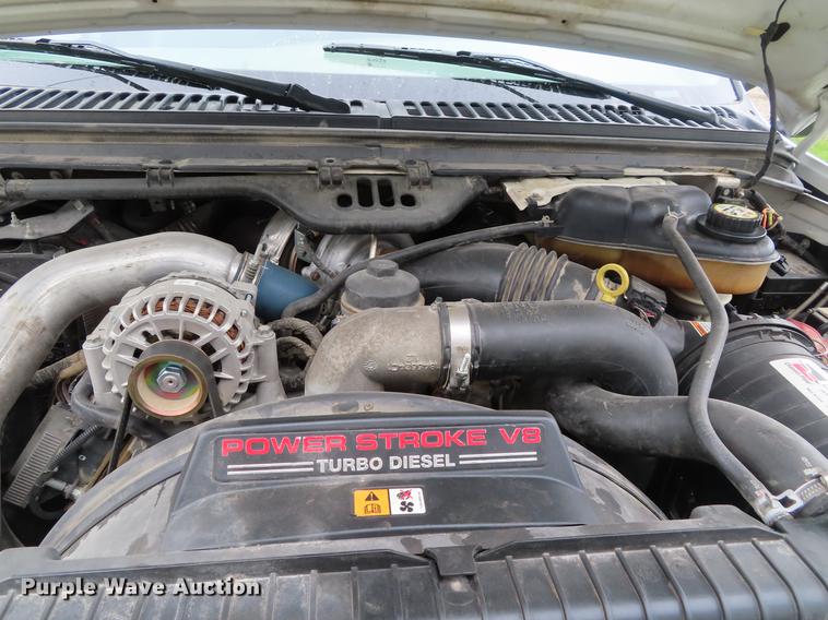 image for item DF7829 2007 Ford F550 utility truck with crane