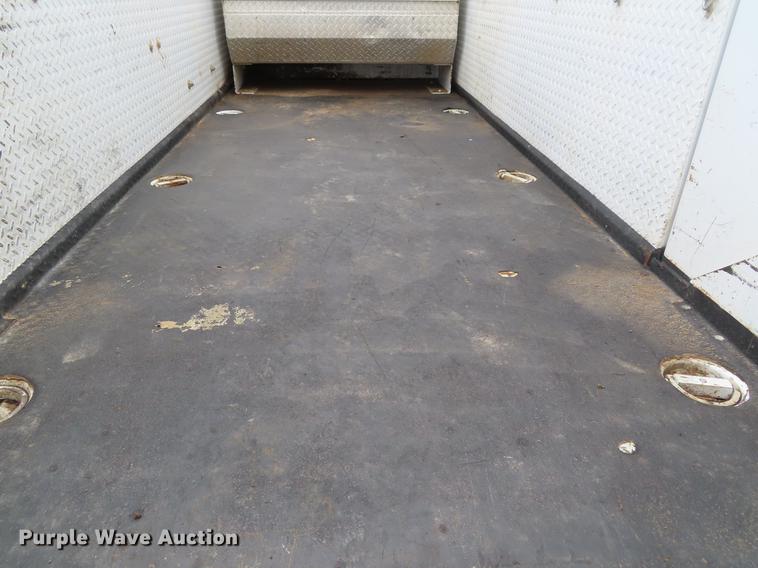 image for item DF7829 2007 Ford F550 utility truck with crane