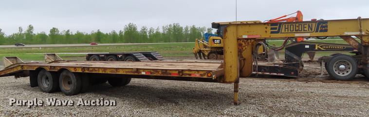 image for item DF7831 1997 Holden HGD2027 equipment trailer