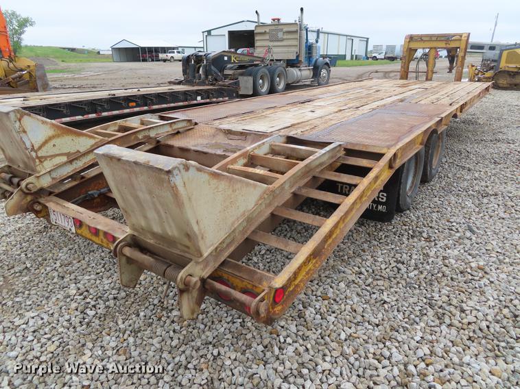 image for item DF7831 1997 Holden HGD2027 equipment trailer