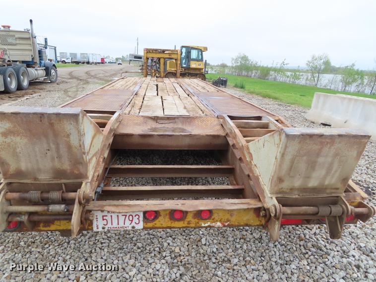 image for item DF7831 1997 Holden HGD2027 equipment trailer