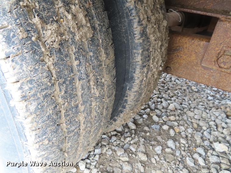 image for item DF7831 1997 Holden HGD2027 equipment trailer