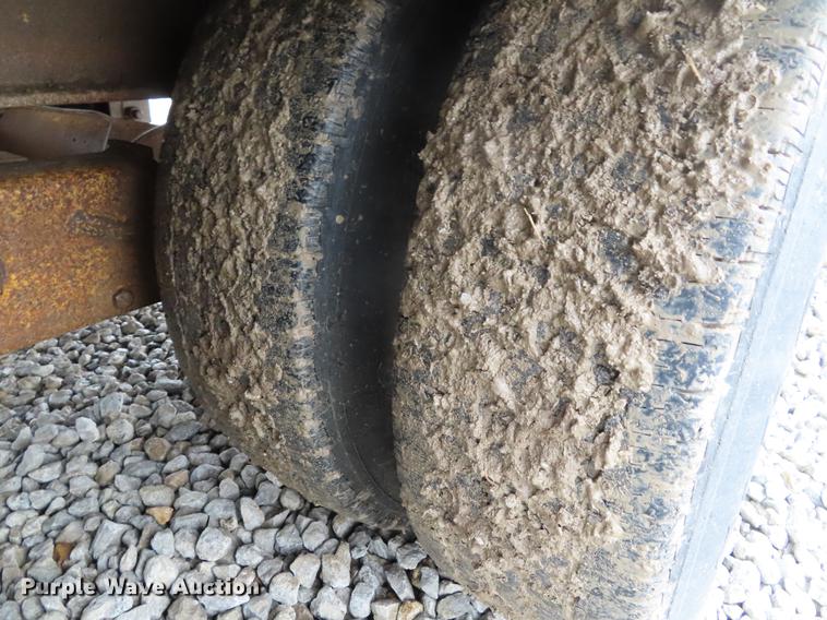 image for item DF7831 1997 Holden HGD2027 equipment trailer