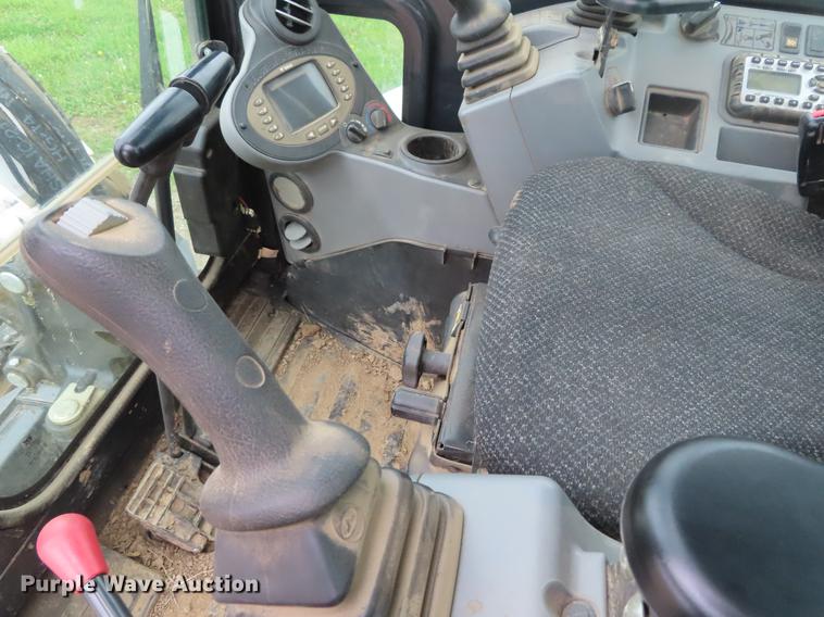 image for item DF7832 2016 Bobcat E45 mini excavator