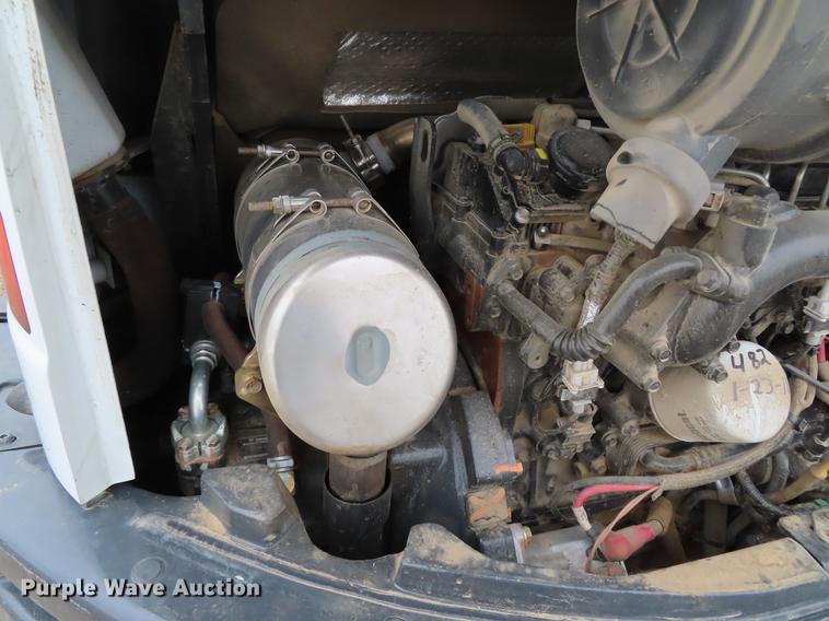 image for item DF7832 2016 Bobcat E45 mini excavator