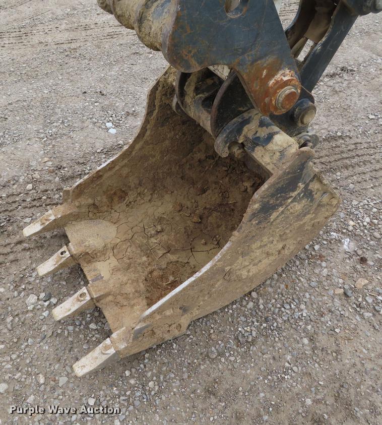 image for item DF7832 2016 Bobcat E45 mini excavator