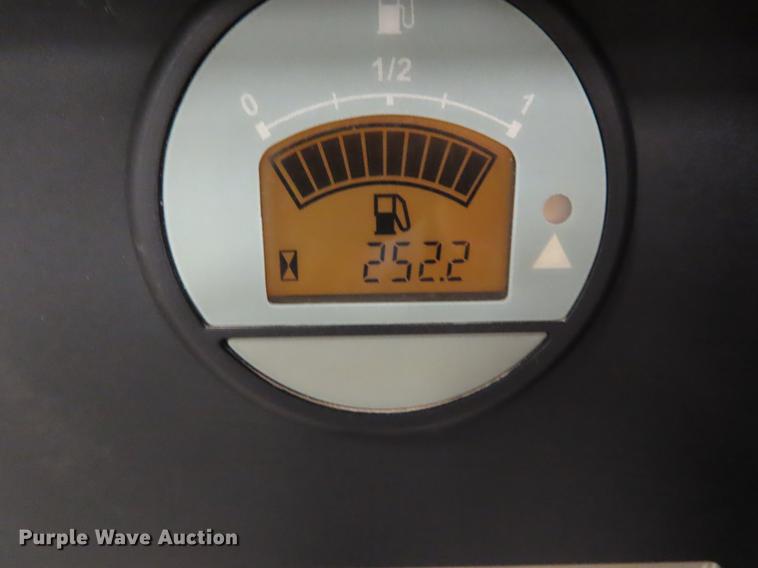 image for item DI9498 Miller Bobcat 250 welder generator