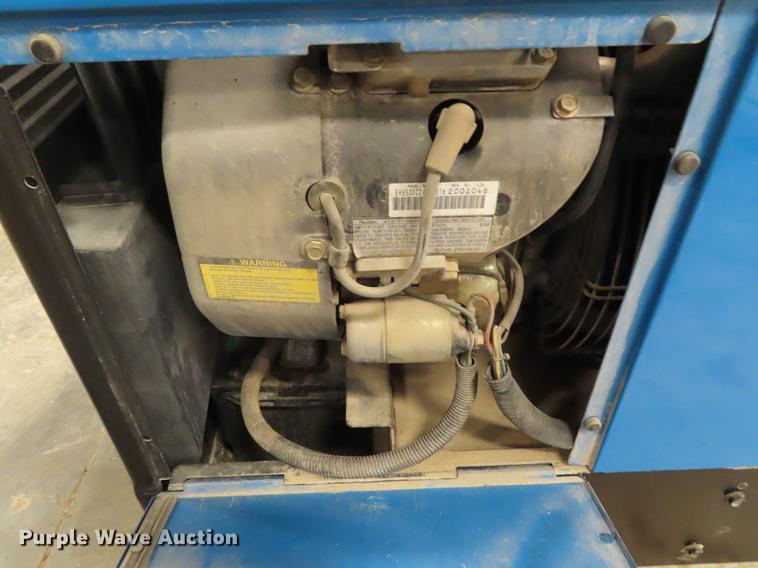 image for item DI9498 Miller Bobcat 250 welder generator