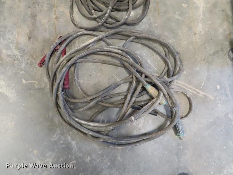 image for item DI9498 Miller Bobcat 250 welder generator