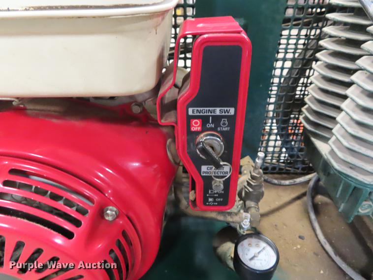 image for item FJ9000 Rol-air 13GR30HR30 air compressor