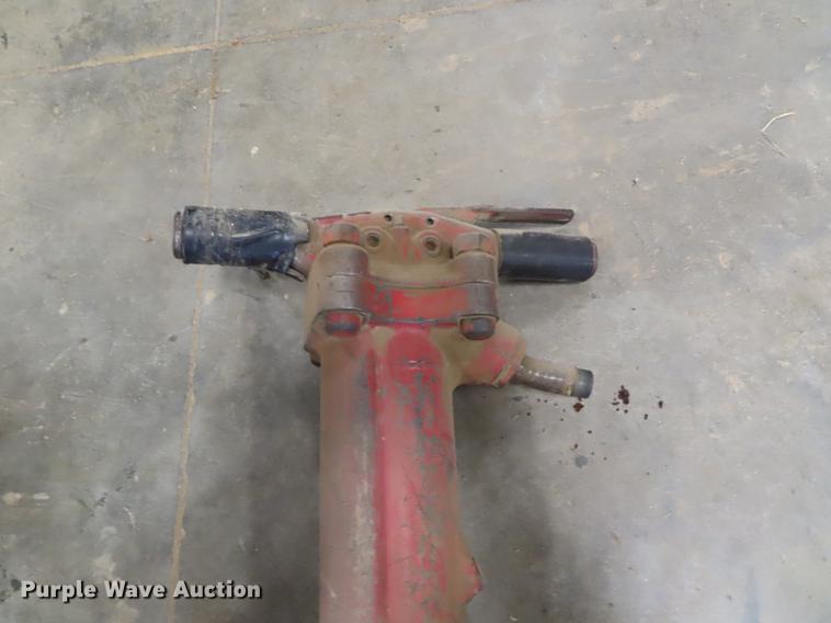 image for item FJ9009 Pneumatic tamper and jack hammer