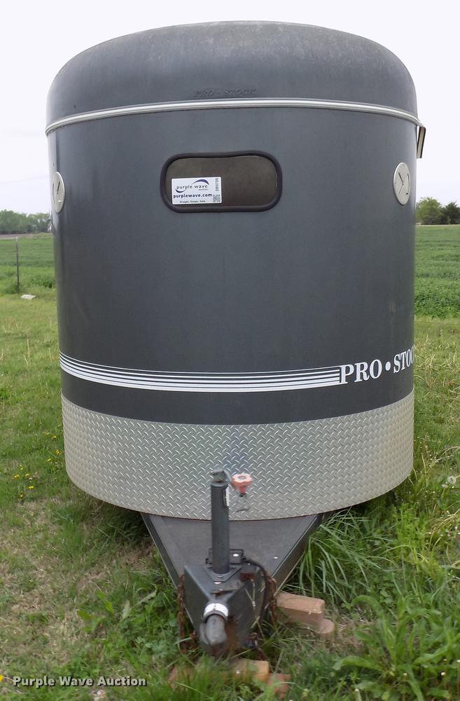 image for item DB9709 2004 Pro Stock livestock trailer