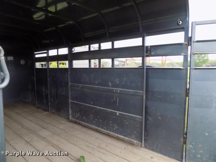 image for item DB9709 2004 Pro Stock livestock trailer