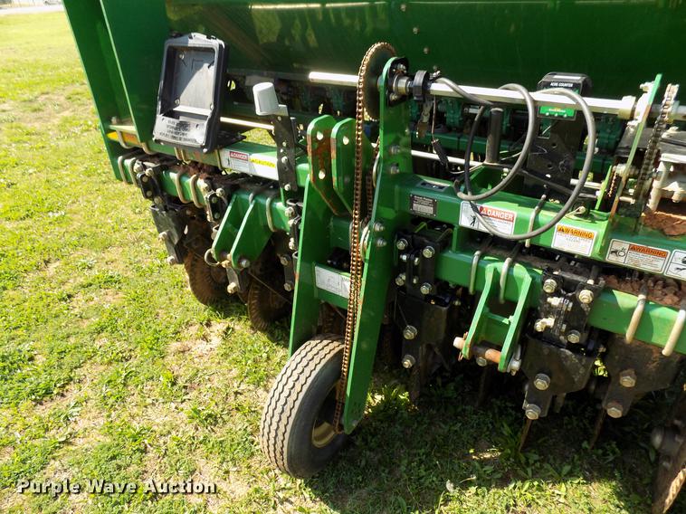 image for item DB9714 Great Plains 3P806NT-1375 no-till grain drill