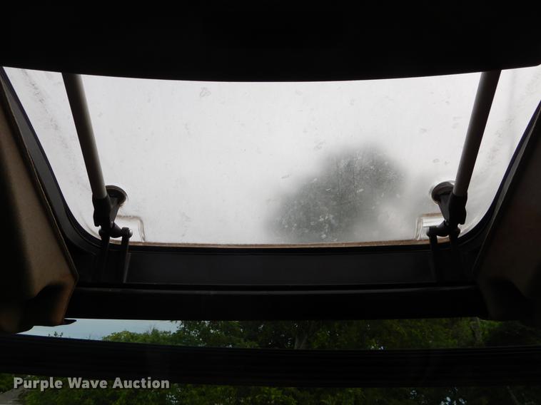 image for item DC0224 2011 Case IH Maxxum 140 MFWD tractor