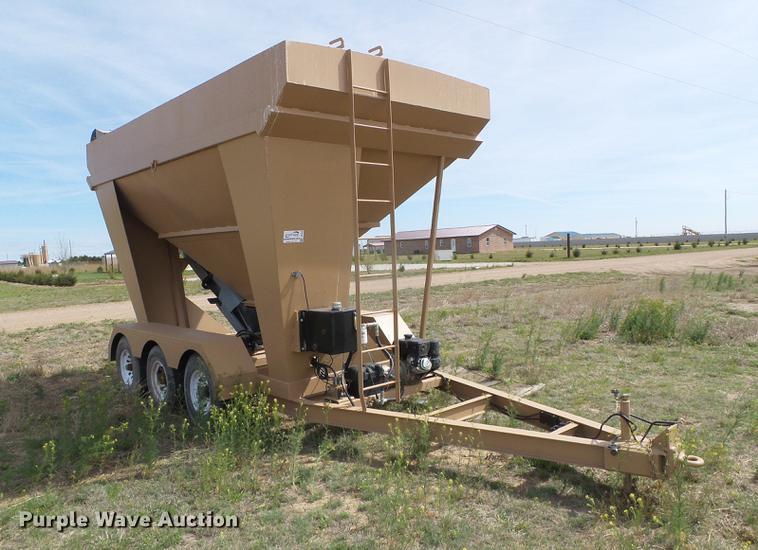 image for item DC5206 Convey All seed tender