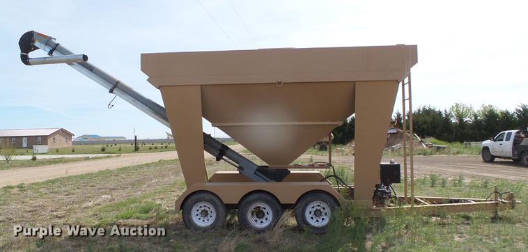 image for item DC5206 Convey All seed tender