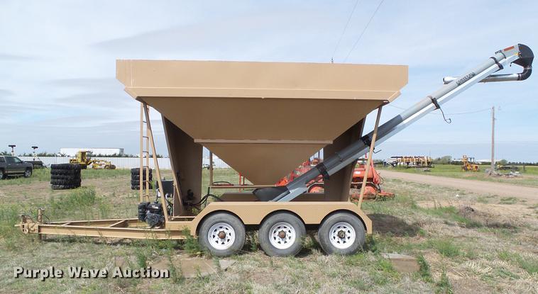 image for item DC5206 Convey All seed tender