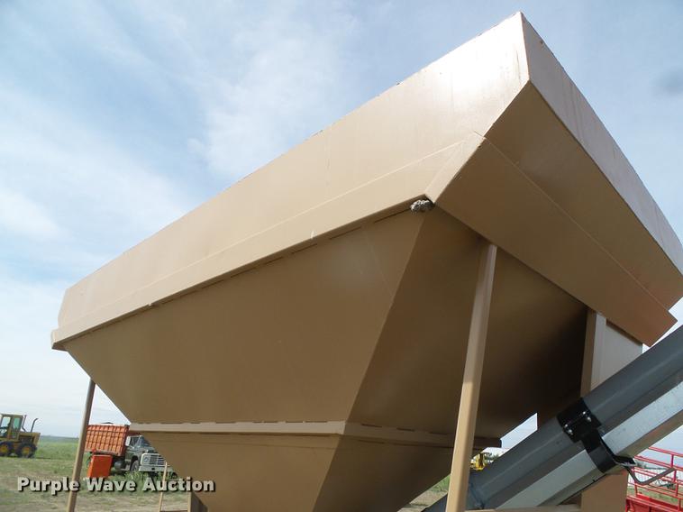 image for item DC5206 Convey All seed tender