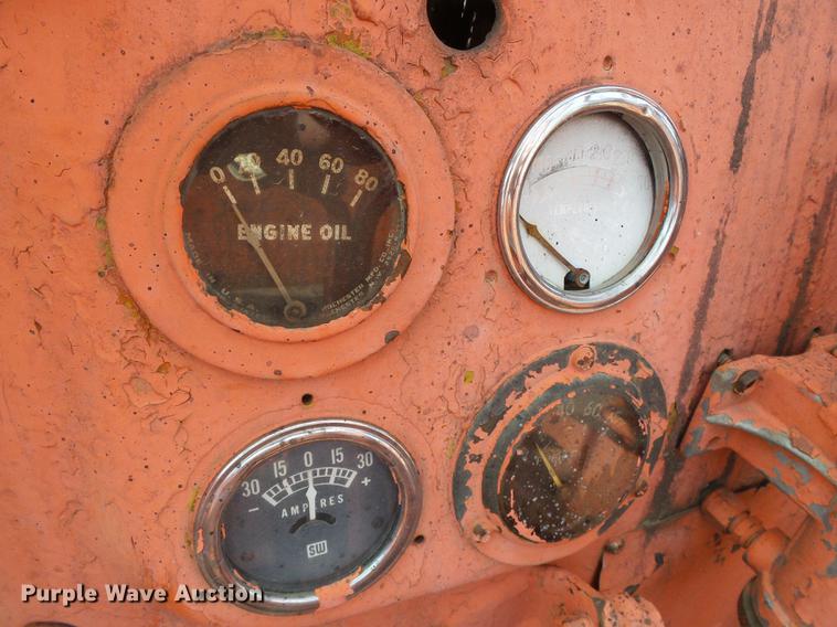 image for item DC5207 Allis Chalmers TS5 Tractor Shovel track loader