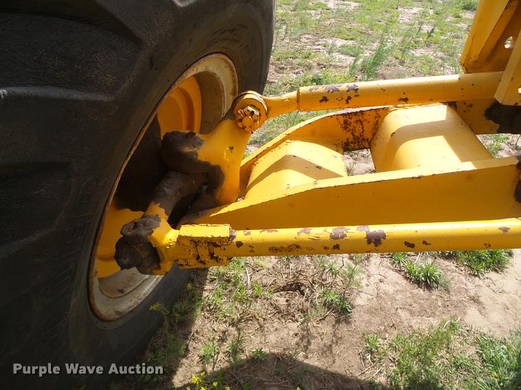 image for item DC5208 Allis Chalmers M100 motor grader