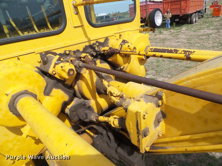 image for item DC5208 Allis Chalmers M100 motor grader