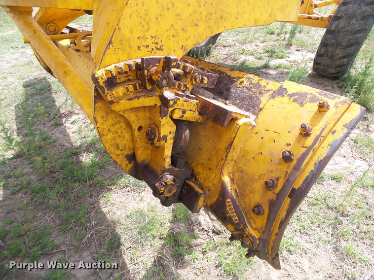 image for item DC5208 Allis Chalmers M100 motor grader