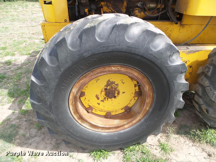 image for item DC5208 Allis Chalmers M100 motor grader