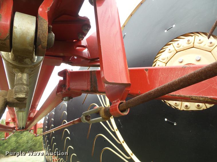 image for item DC5212 Farm King Easy Rake SS18 hay rake