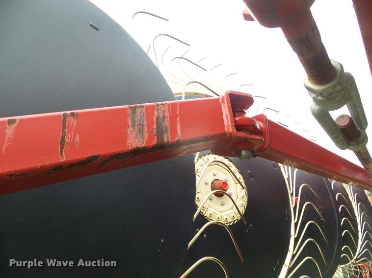 image for item DC5212 Farm King Easy Rake SS18 hay rake